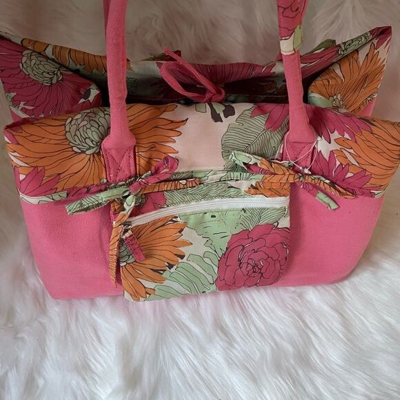 NWOT Caribbean Joe hot pink canvas with tropical prints beach tote . - Picture 3 of 13